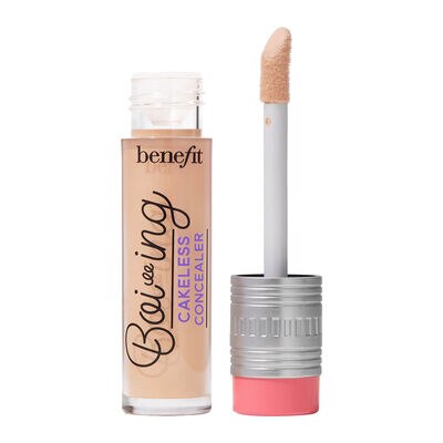 BENEFIT    CAKELESS      CONC 3